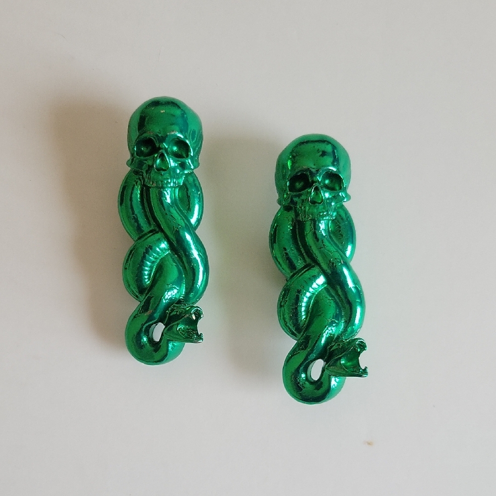 Official Harry Potter Slytherin Croc Charms